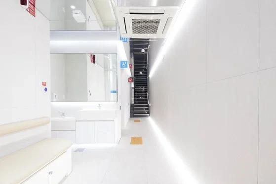 "호텔 온 줄 알았다"…감탄 자아낸 '57살' 광장시장 화장실 | 인스티즈