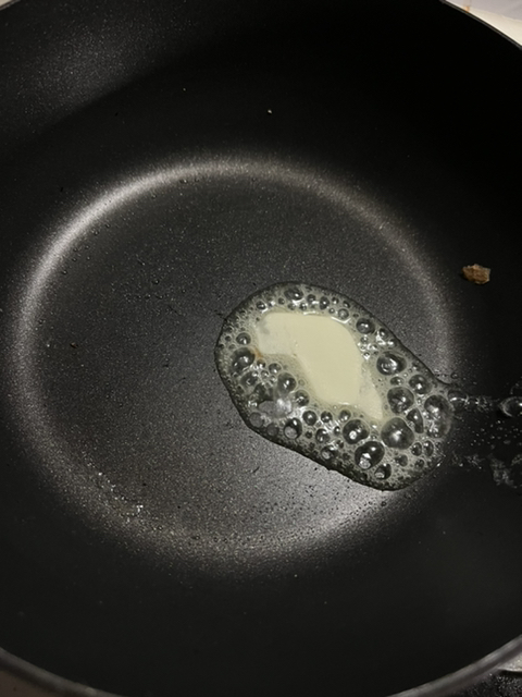 가성비는 흐르지만 찐보다 맛있는...식빵으로 소금빵 만들기 | 인스티즈
