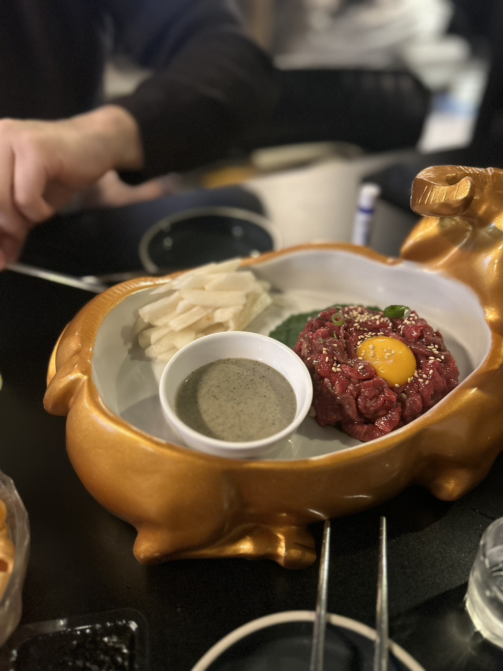 마시고 먹고 알콜중독자 돼지의 50장 꽉채운 먹부림 정산 | 인스티즈