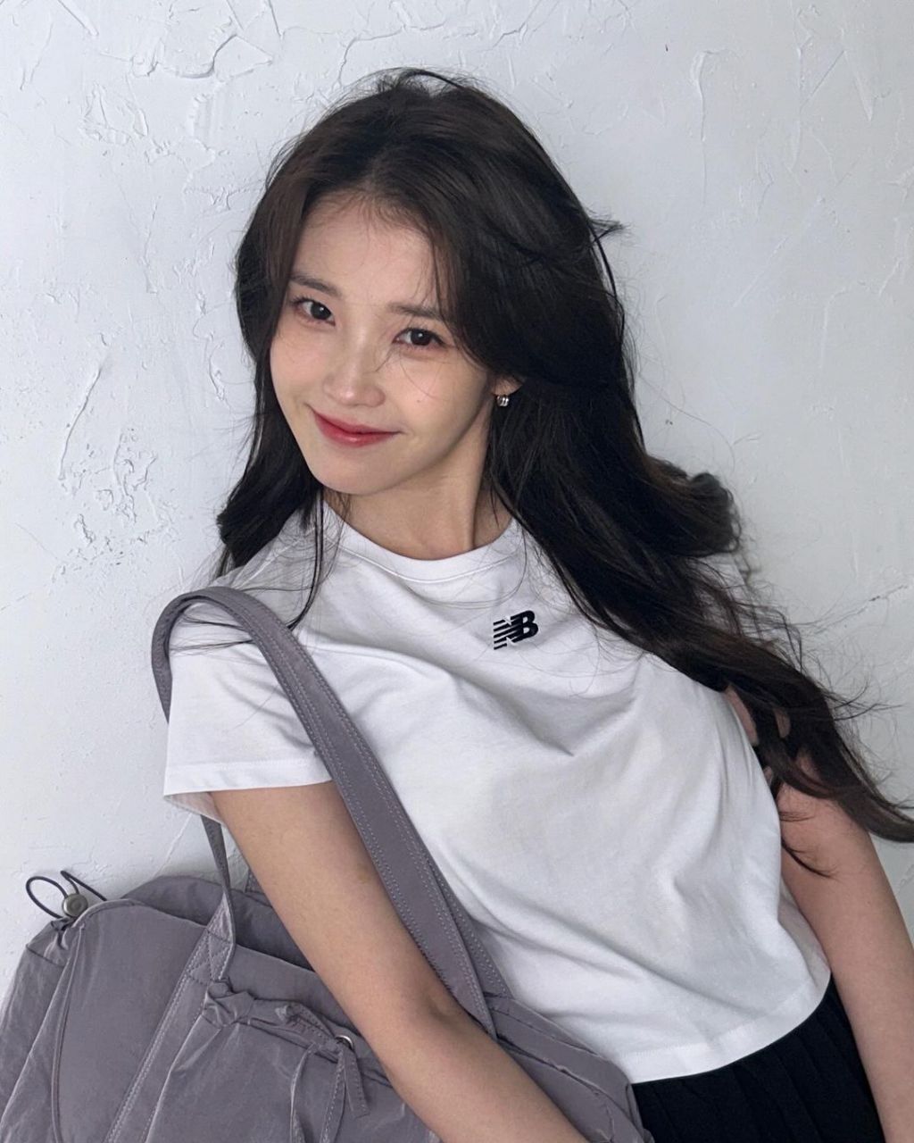 아이유 인스타 업댓 | 인스티즈