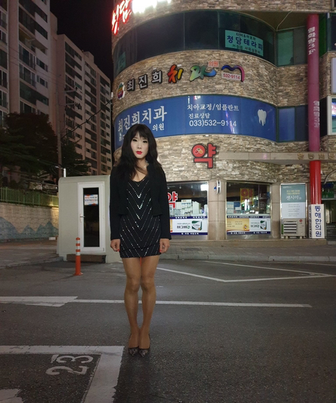 CD(여장남자)들 화장, 옷차림이 대체 왜 그따군지 고찰하는 달글(본분에 여장한 모습있는데, 무서울 수 있음) | 인스티즈