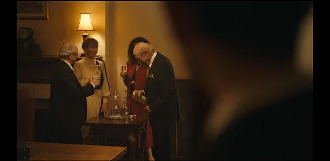 우산을 놓고 가서 돌아가보니 입양기관 관계자들이 샴페인 파티를 하고 있었다 | 인스티즈