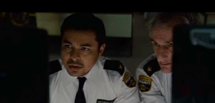 고층 건물 엘리베이터에 갇힌 5명. 이들 중 1명은 사람이 아니다. 데블 | 인스티즈