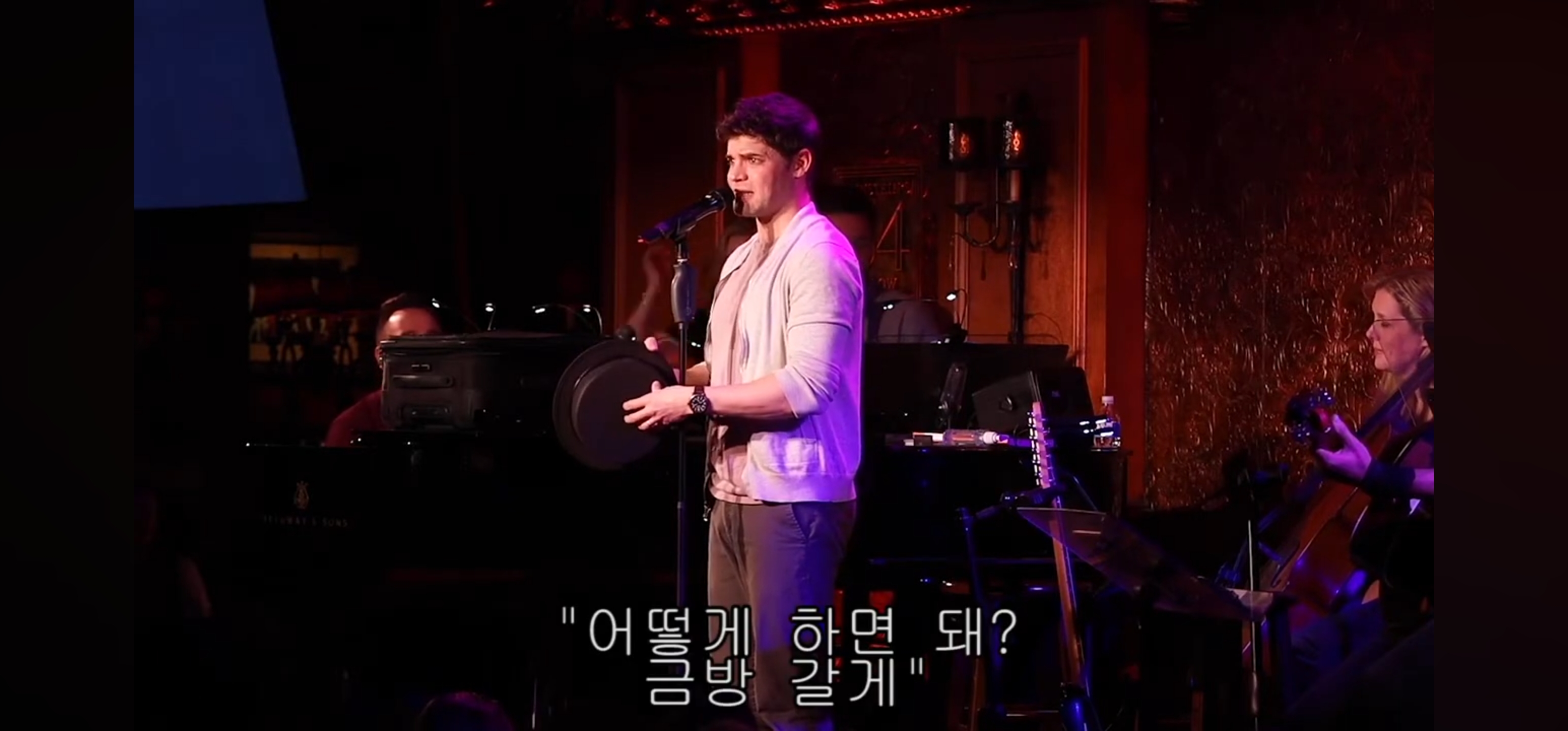 이제 와서 말하지만 휴 잭맨, 잭 에프론 대신 위대한 쇼맨이란 영화를 세상에 나온 게 한 건 나야! 그게 무슨 소리냐고?.jpg | 인스티즈