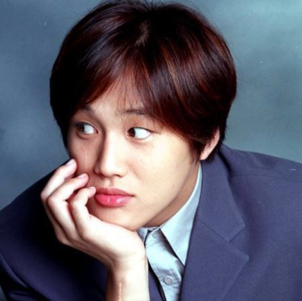 의외로 한때 여자들한테 무서울정도로 인기 많았던 남자연예인.jpg | 인스티즈