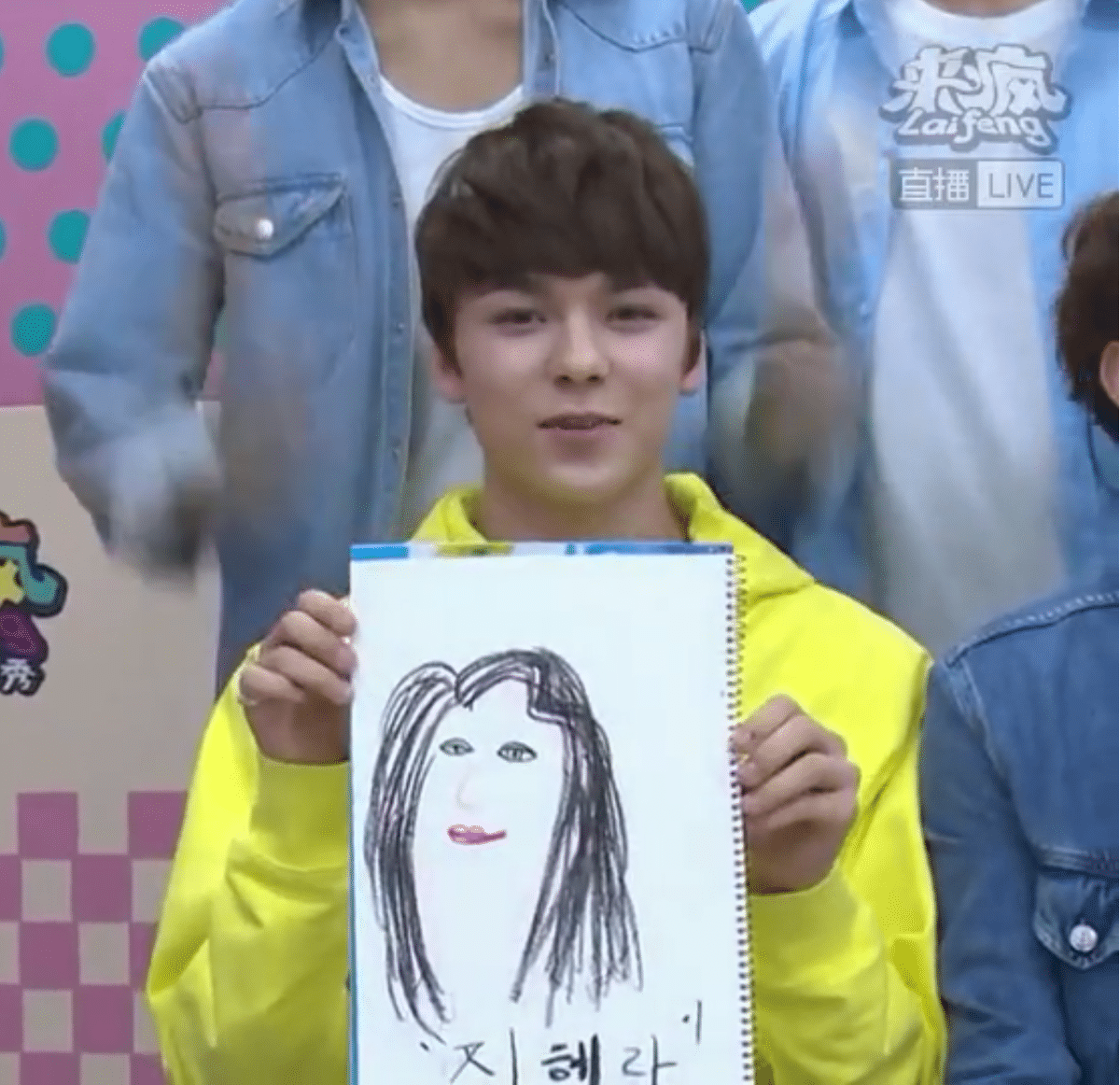 부모님이 화가라는 세븐틴 버논의 그림 실력...jpg | 인스티즈
