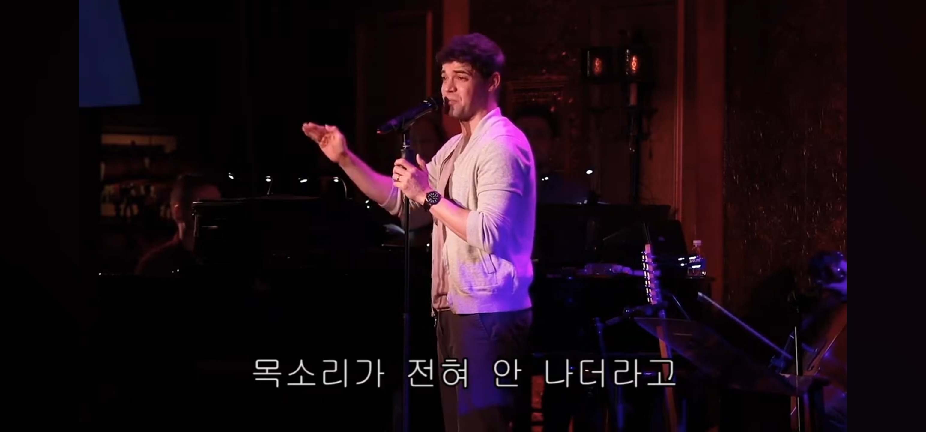 이제 와서 말하지만 휴 잭맨, 잭 에프론 대신 위대한 쇼맨이란 영화를 세상에 나온 게 한 건 나야! 그게 무슨 소리냐고?.jpg | 인스티즈