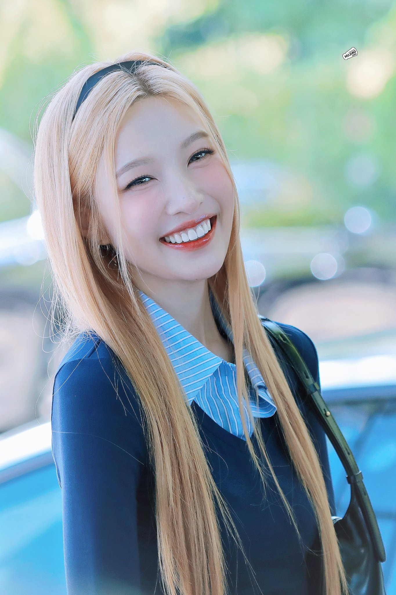 오늘자 하이틴 퀸카재질 프레피룩 조이.jpg | 인스티즈