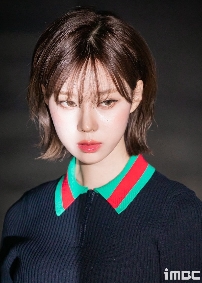 호불호 극명하게 갈리는 요즘 아이돌 오버립 메이크업.twt | 인스티즈