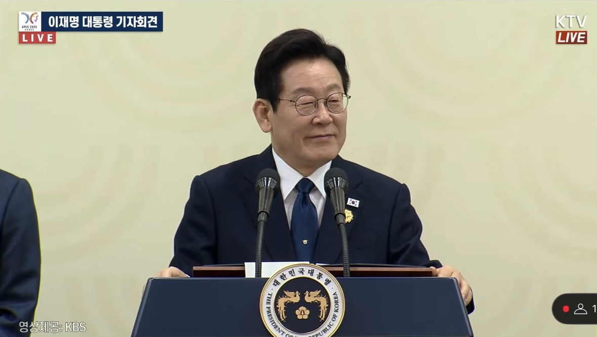 기자회견에서 여남성비 고려하는 이재명 대통령 | 인스티즈