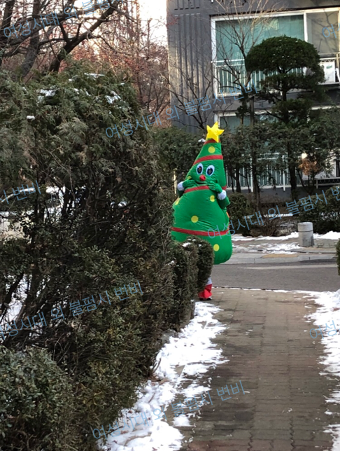 크리스마스에 친구 만나기로했는데 이러고 나옴ㅋㅋㅋ | 인스티즈