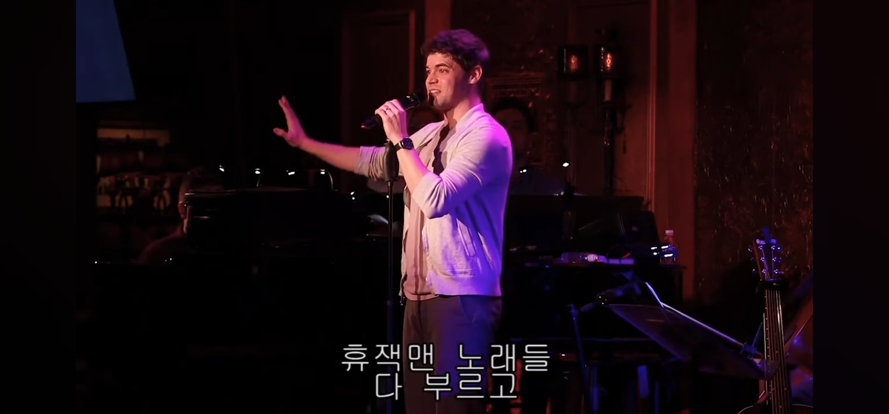 이제 와서 말하지만 휴 잭맨, 잭 에프론 대신 위대한 쇼맨이란 영화를 세상에 나온 게 한 건 나야! 그게 무슨 소리냐고?.jpg | 인스티즈