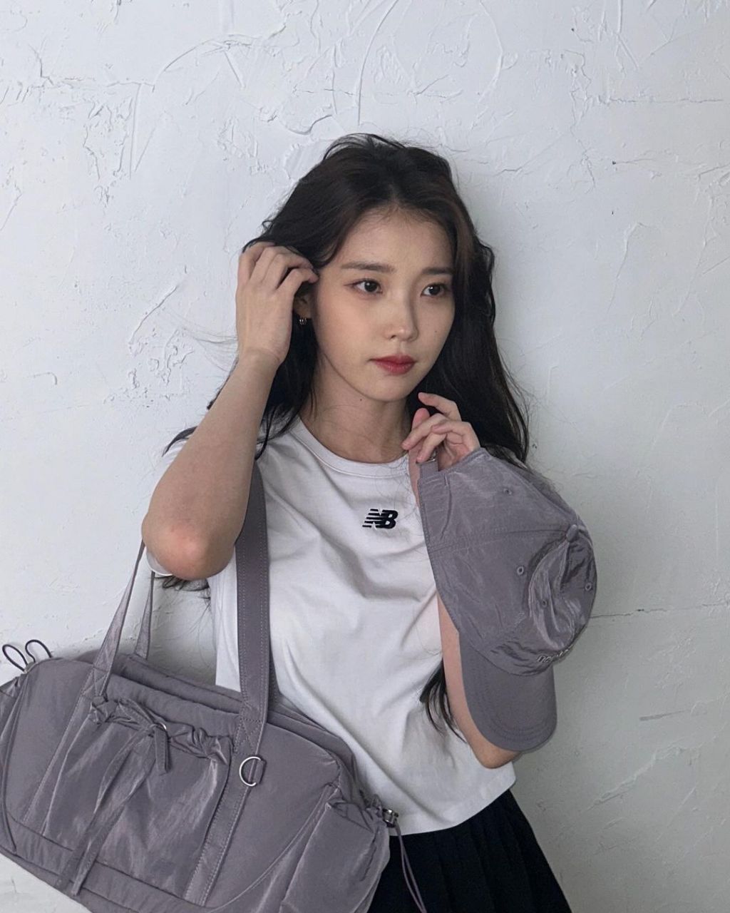 아이유 인스타 업댓 | 인스티즈