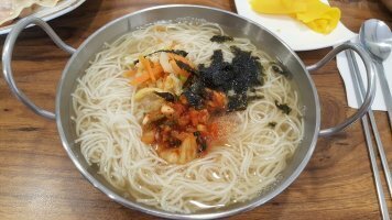 옛날국수 이미지