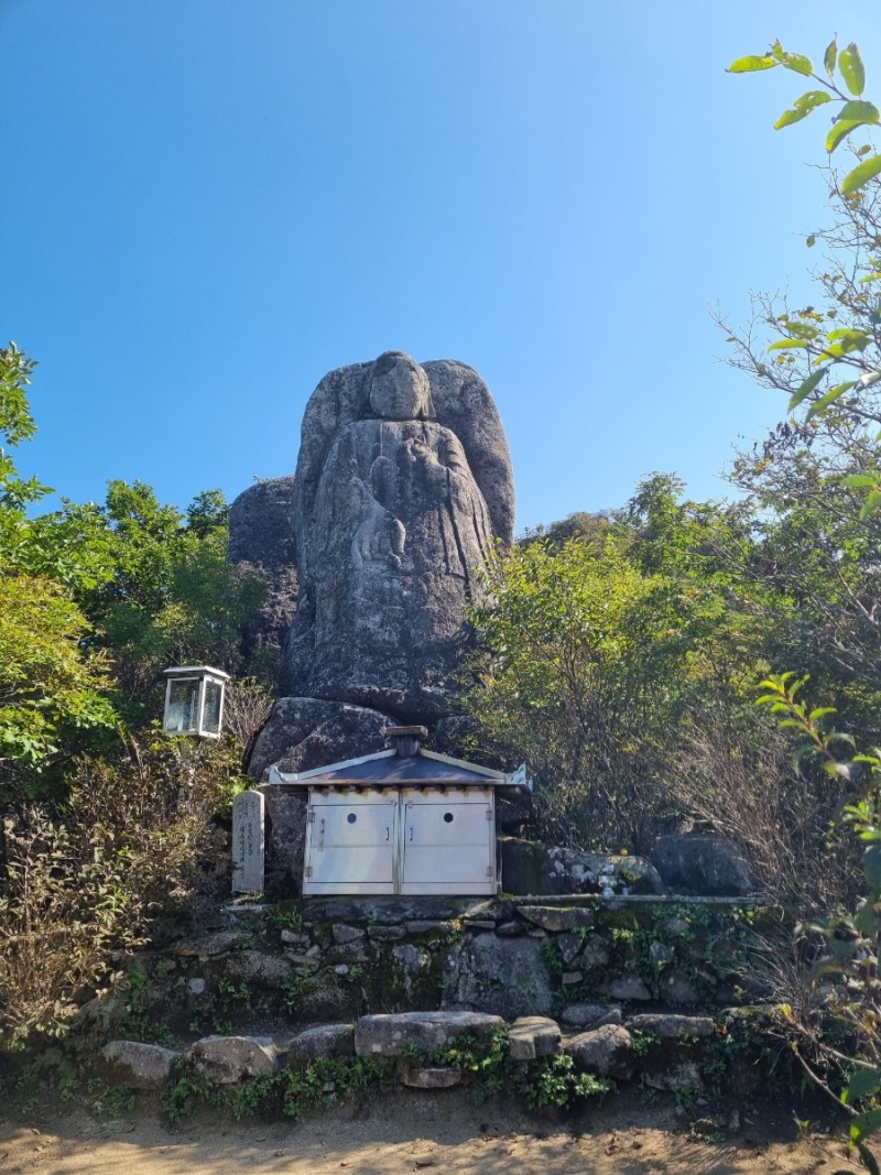 씨네팔공산 이미지
