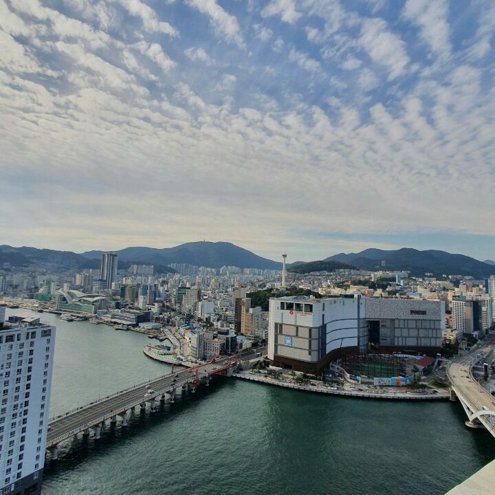 라발스카페 이미지