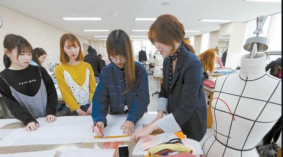 패션의류 이미지