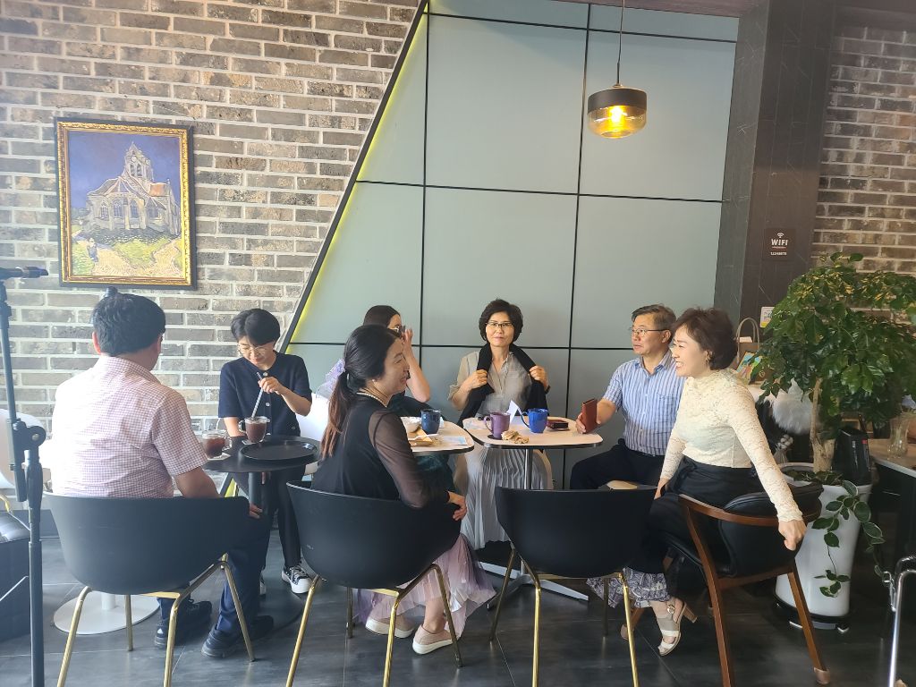 보다나 카페 이미지