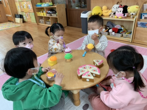 놀이놀이노래바 이미지