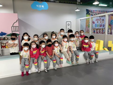 삐에로키즈카페 이미지