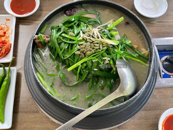 한방옻닭 이미지