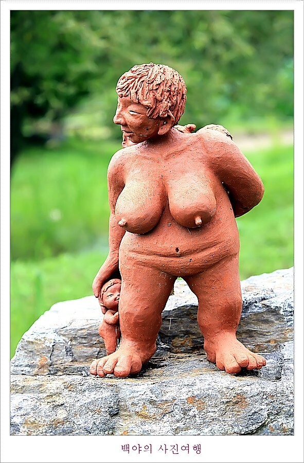 엄마의정원 이미지