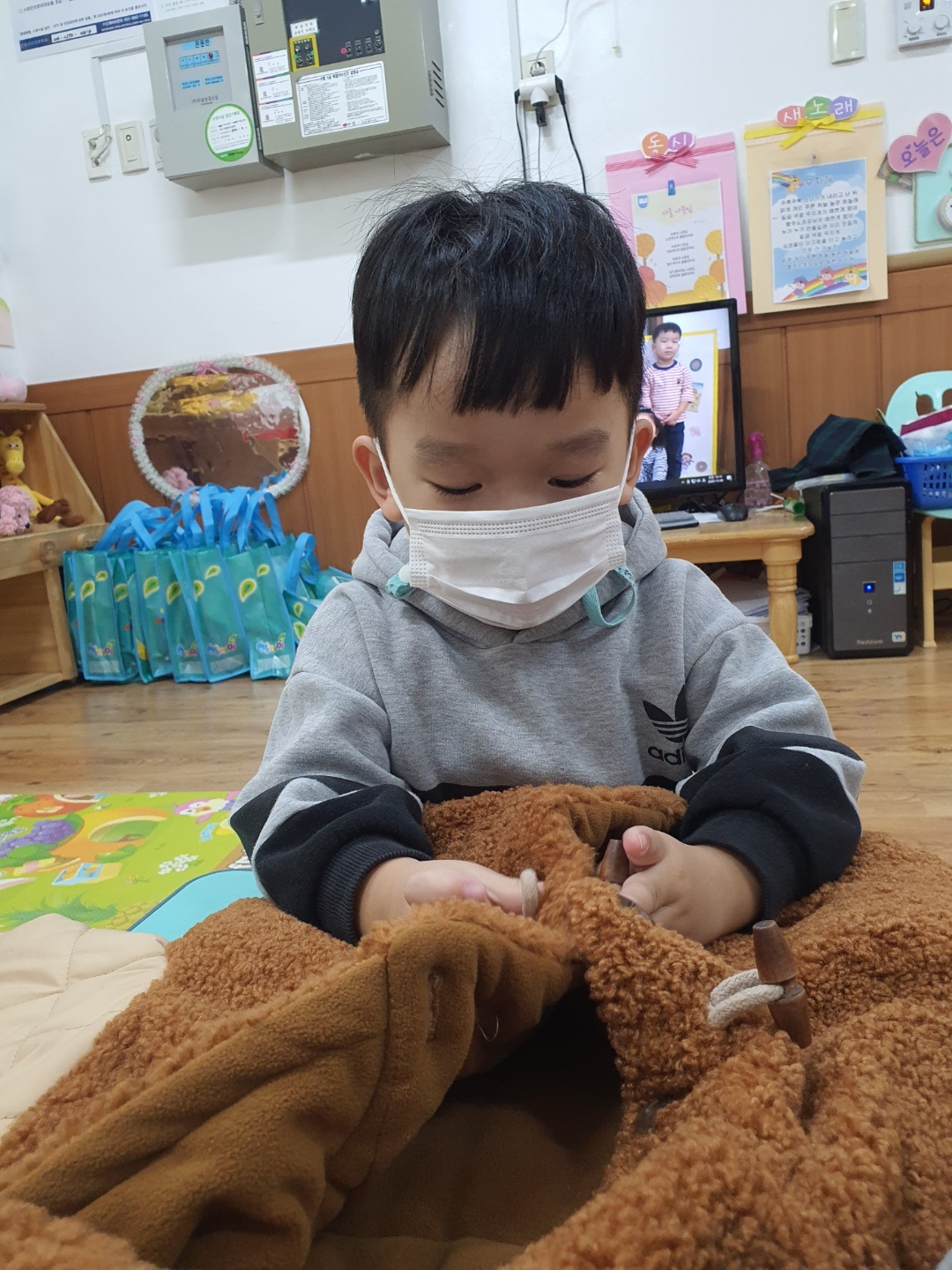 지퍼올려 이미지