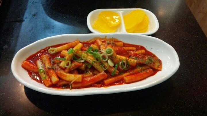 누들떡볶이 이미지