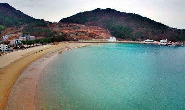 구조라 해수욕장 전경