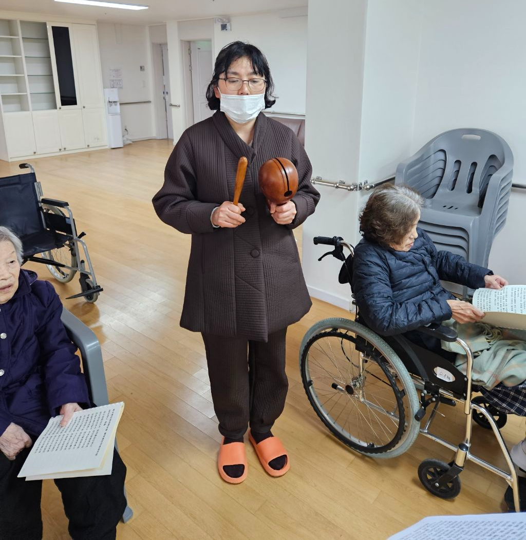 봄날한강요양원 이미지