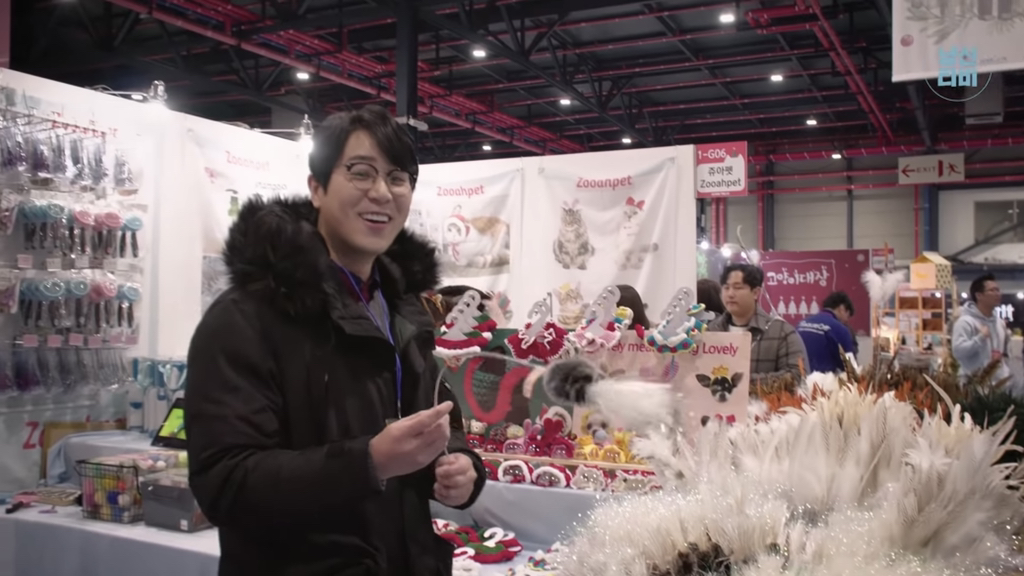 너무 극명하게 차이나서 웃긴 고양이 수의사들의 캣페스타 방문.jpg | 인스티즈