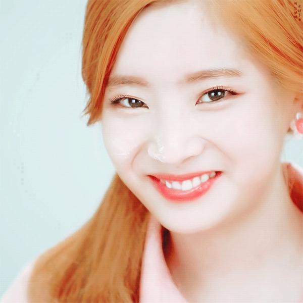 기획사에서 아이돌 뽑을때 많이 본다고 하는것.gif | 인스티즈