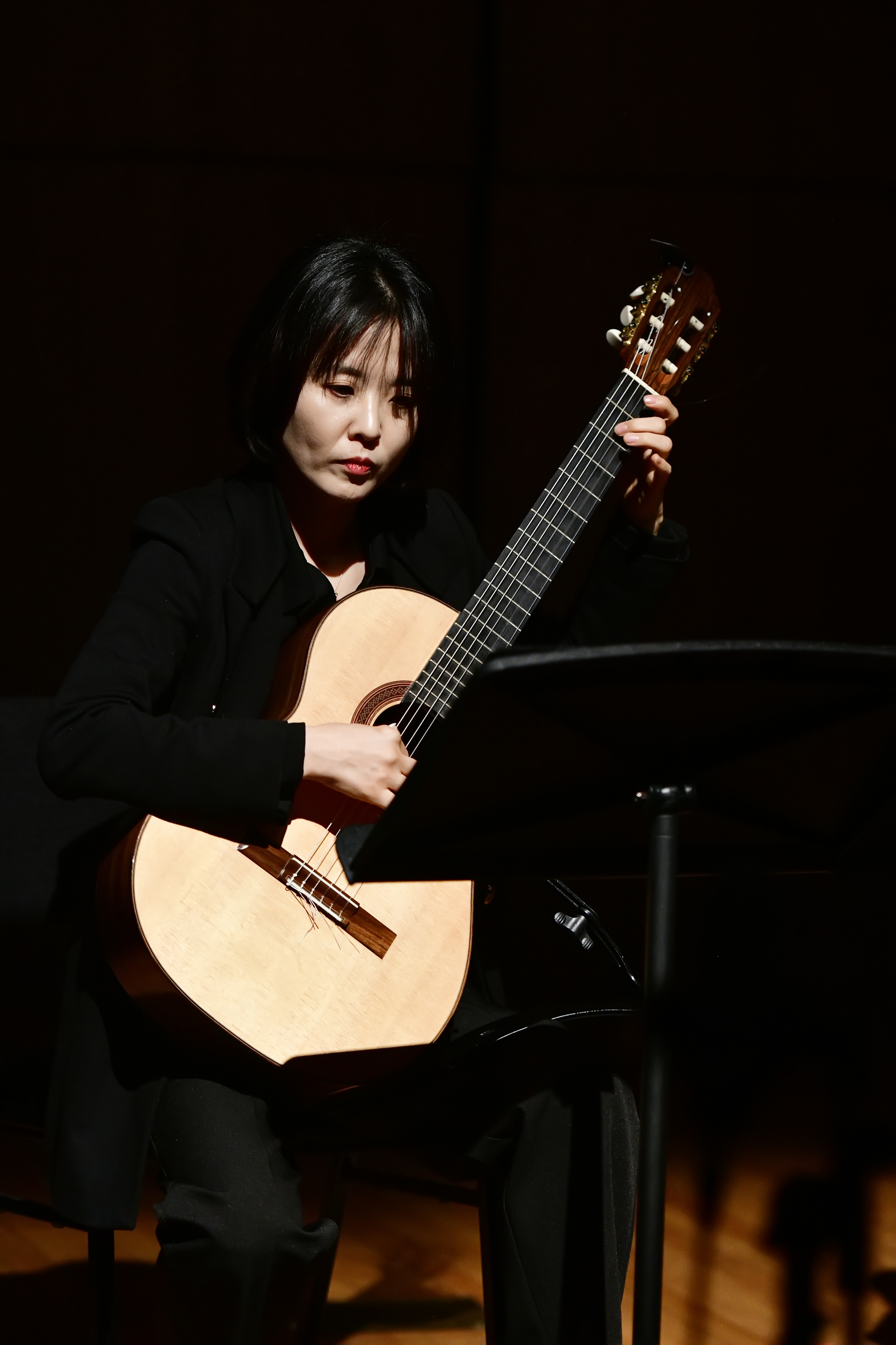 14회정기연주회개인사진-6(10장) - 소리사랑 앨범 - 소리사랑피아노 & 경주클래식기타앙상블 14회정기연주회개인사진-6(10장)