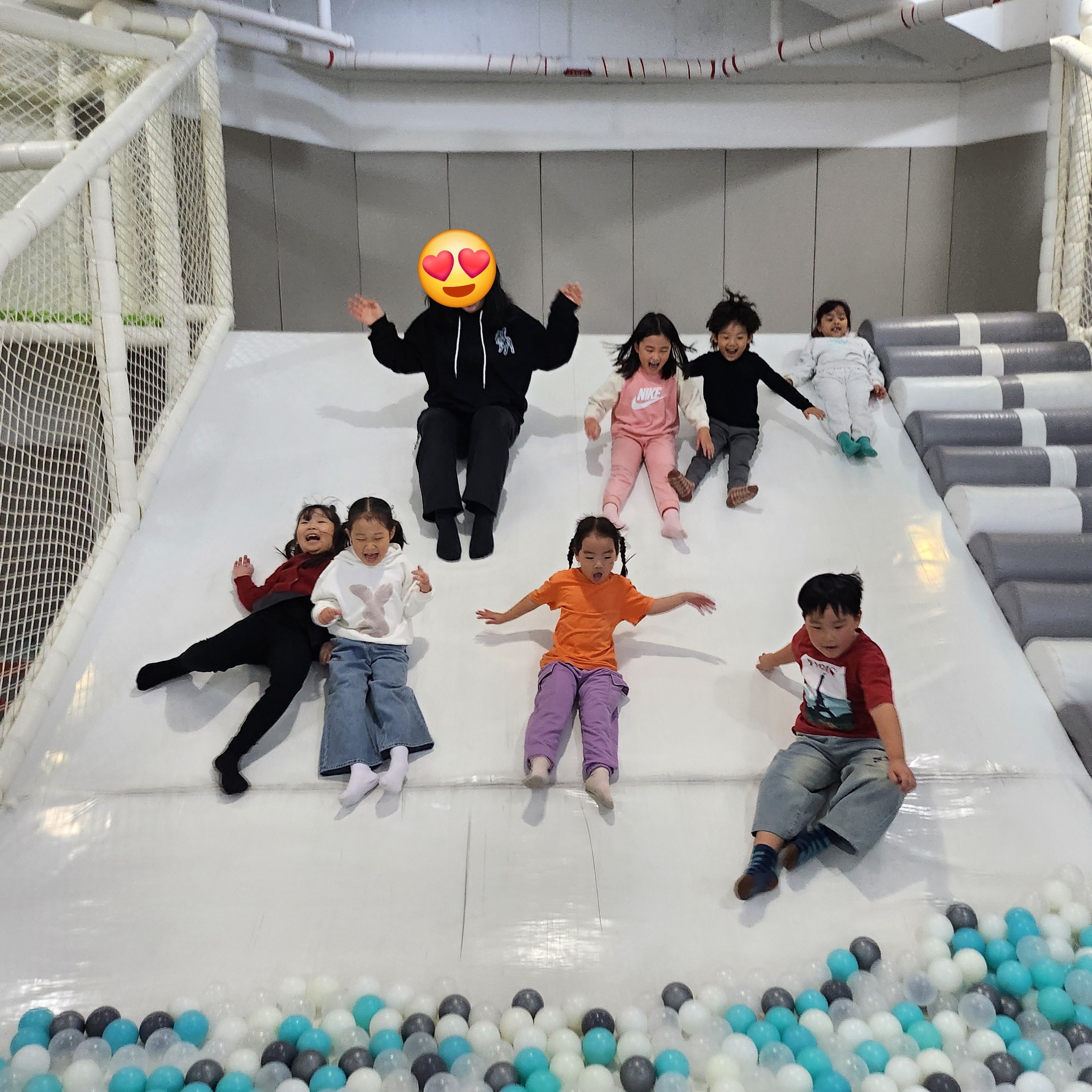 옐로우베어 키즈카페 이미지