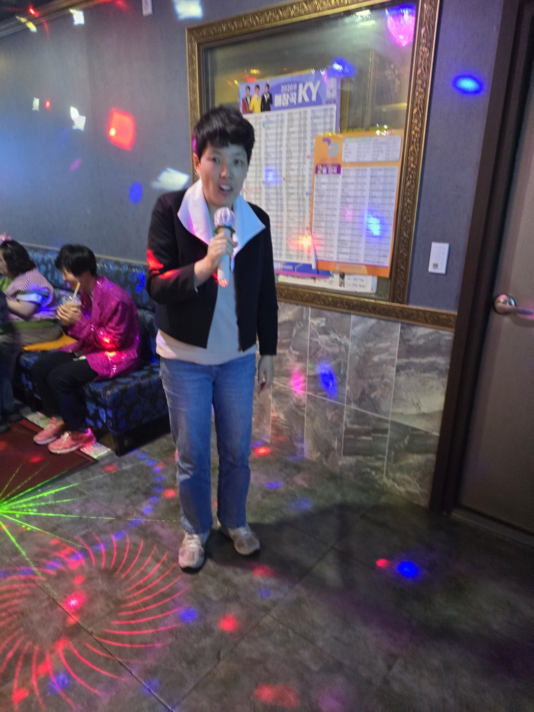 딩가딩가노래방 이미지
