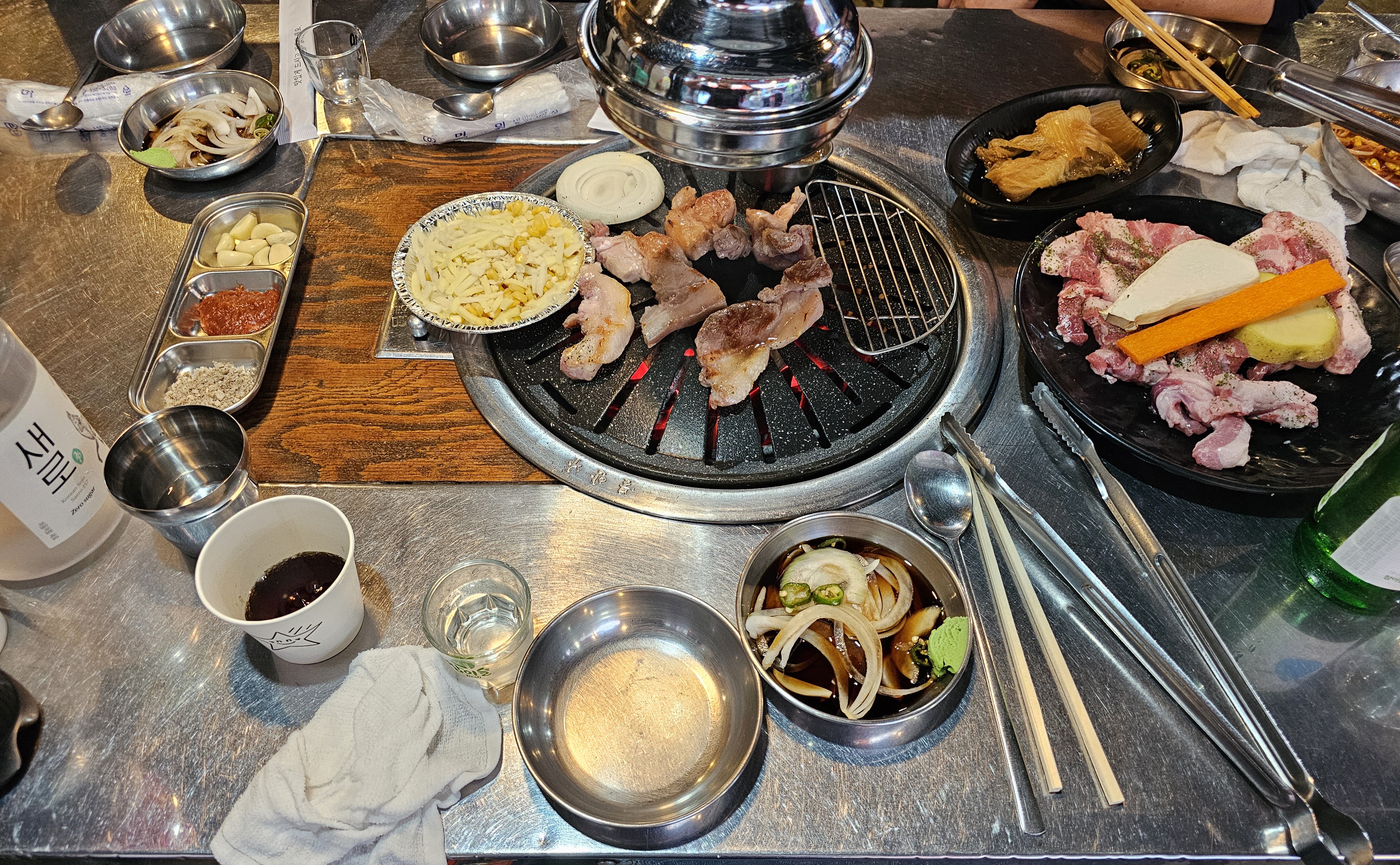 오늘잡은돼지 이미지