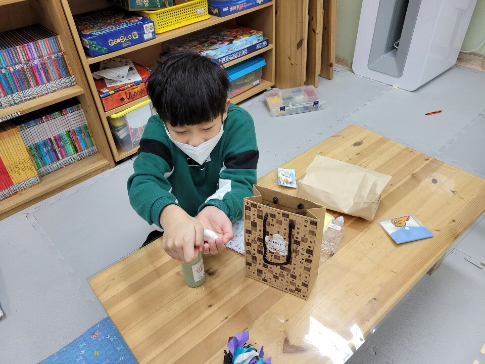 학돌이네 이미지