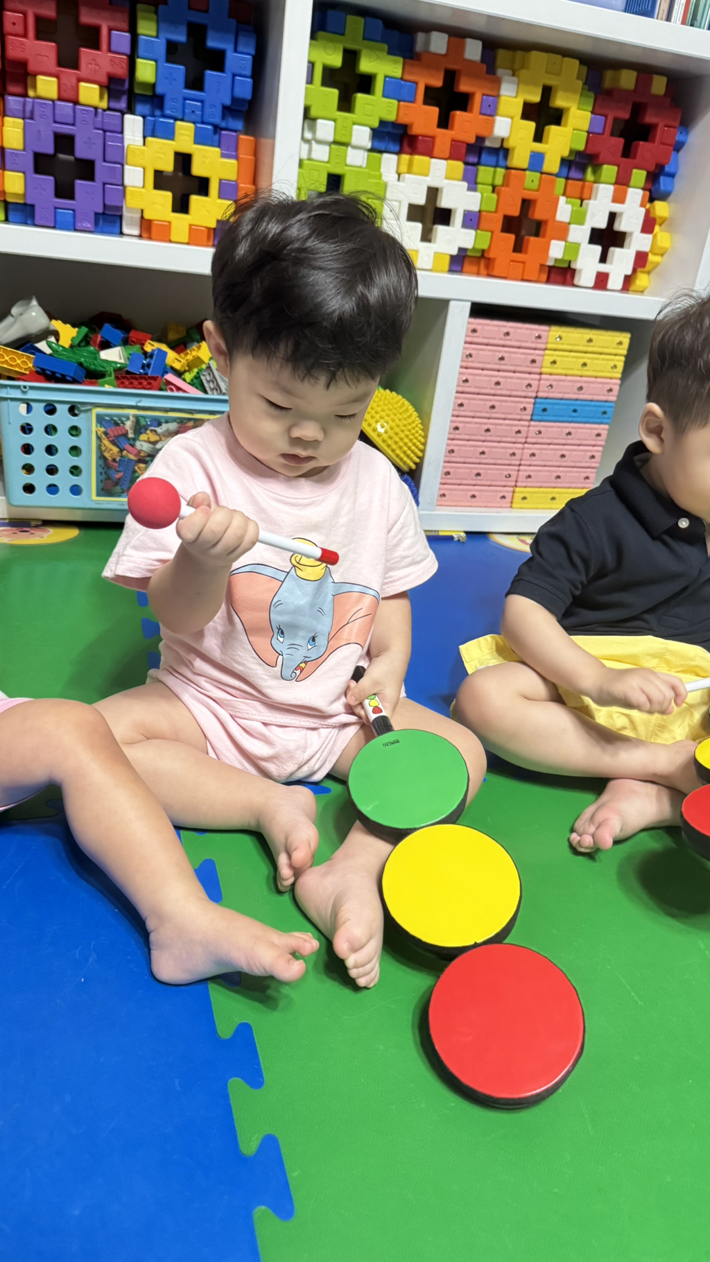 뮤직컴스토리-타이어에 구멍이 나도 끄떡없어요 - 꼬마별반 (바깥.특별활동) - ☆~별수아 어린이집~☆ 뮤직컴스토리-타이어에 구멍이 나도... 