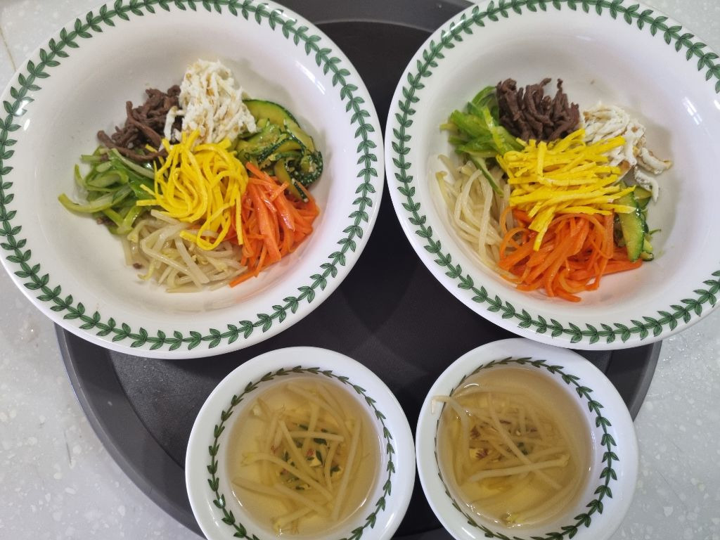 쇠고기비빔밥(돌솥)