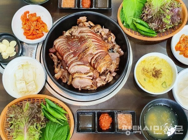 삼대왕족발 이미지