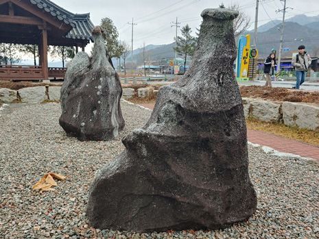 미륵바위 이미지