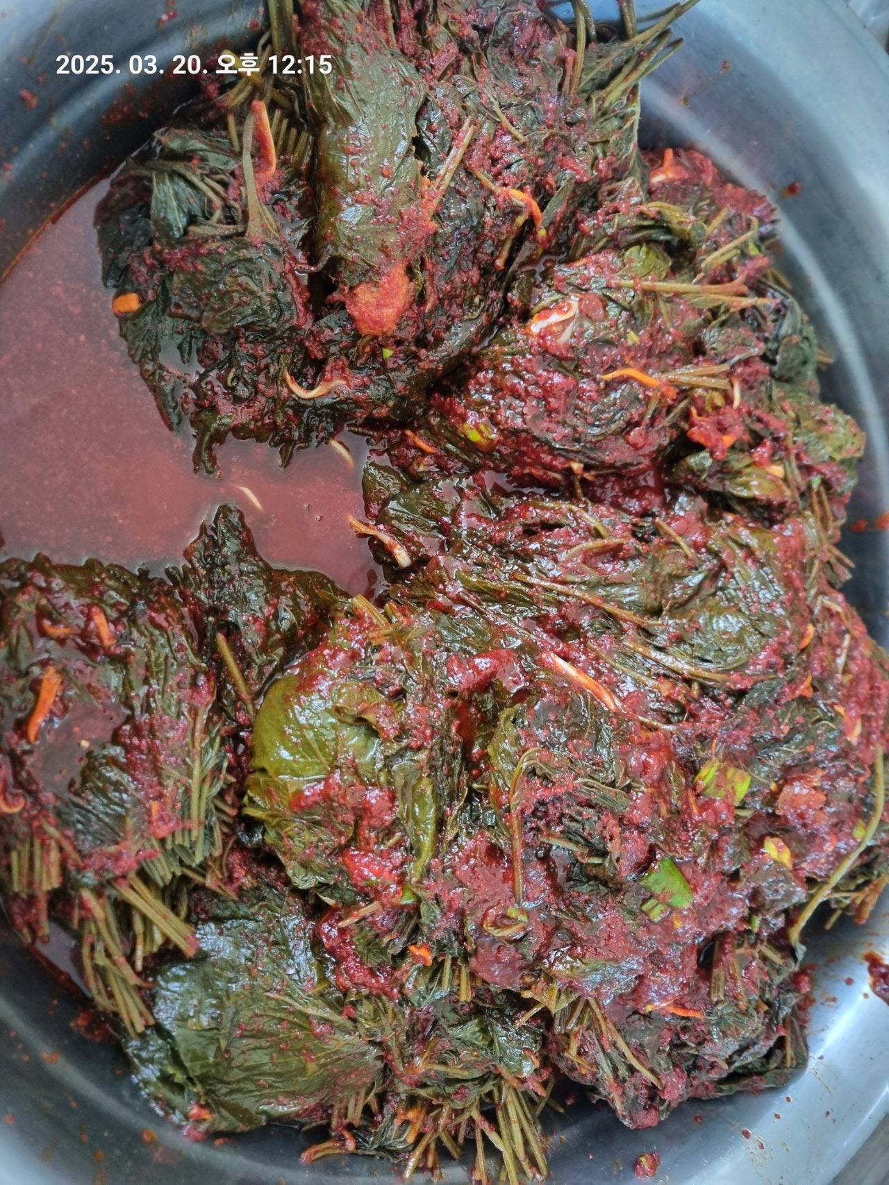 냉이와깻잎 이미지