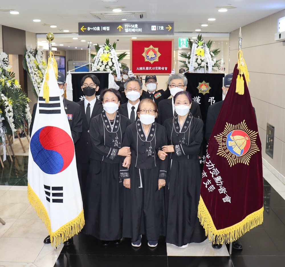 정*섭 이미지