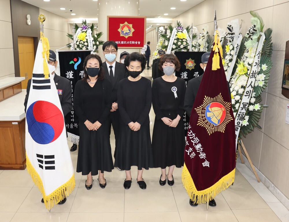 김*섭 이미지