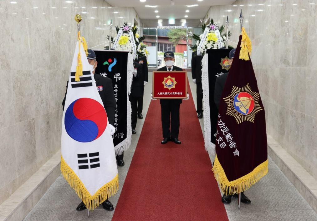 김*열 이미지