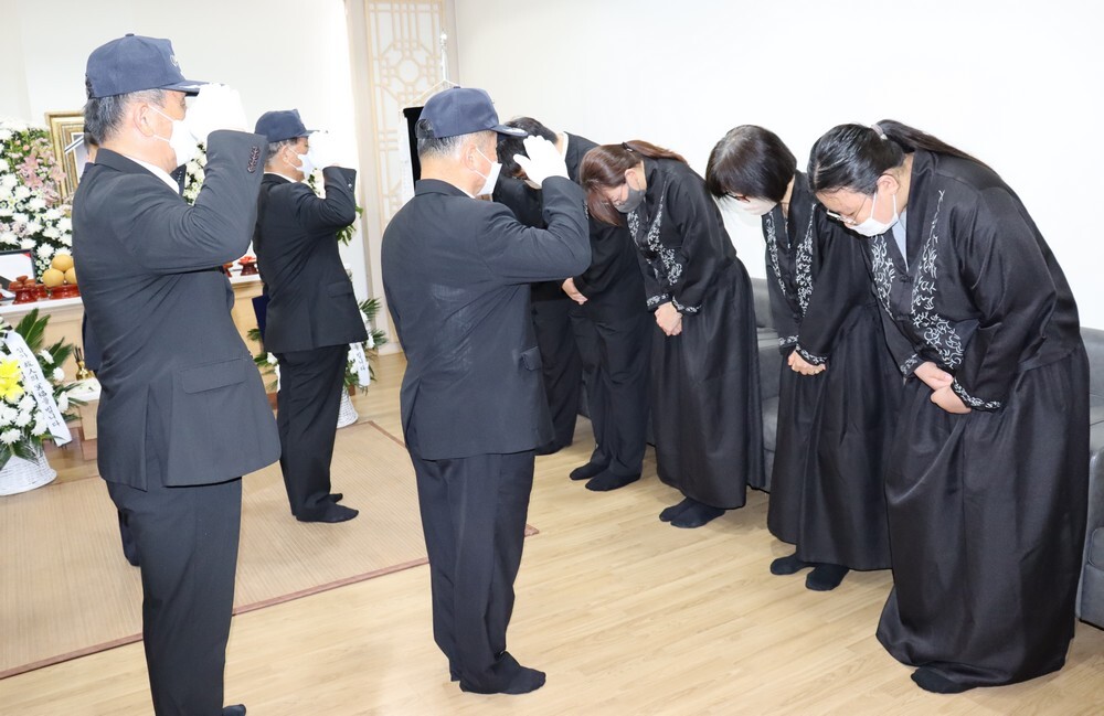최*묵 이미지