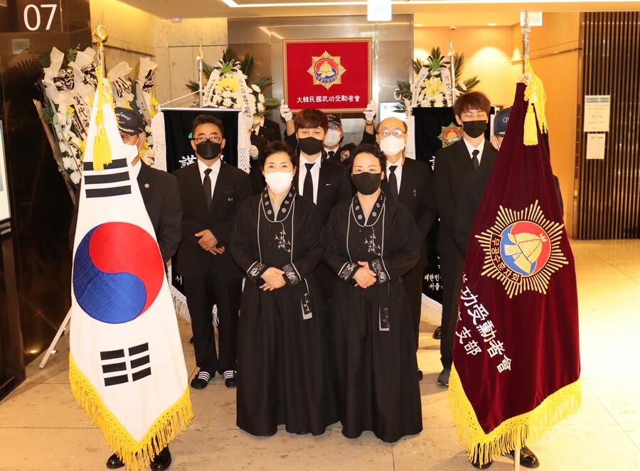 황*석 이미지
