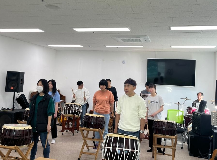 덕천초등학교 이미지