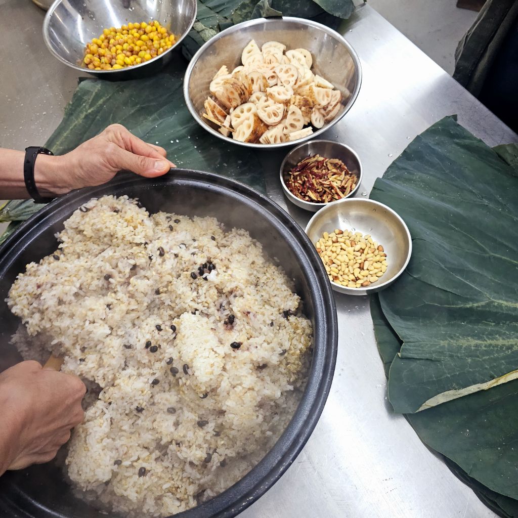 냉이와깻잎 이미지