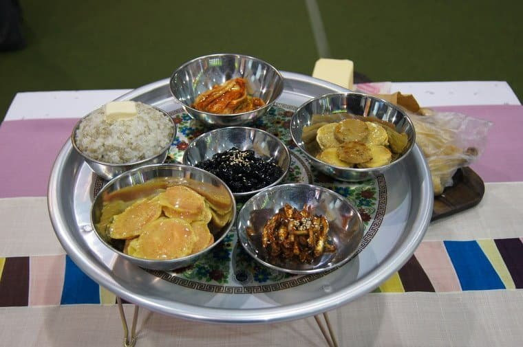 식사 이미지